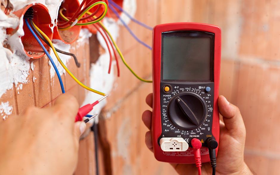 recherche électricien bâtiment Saint-Maurice